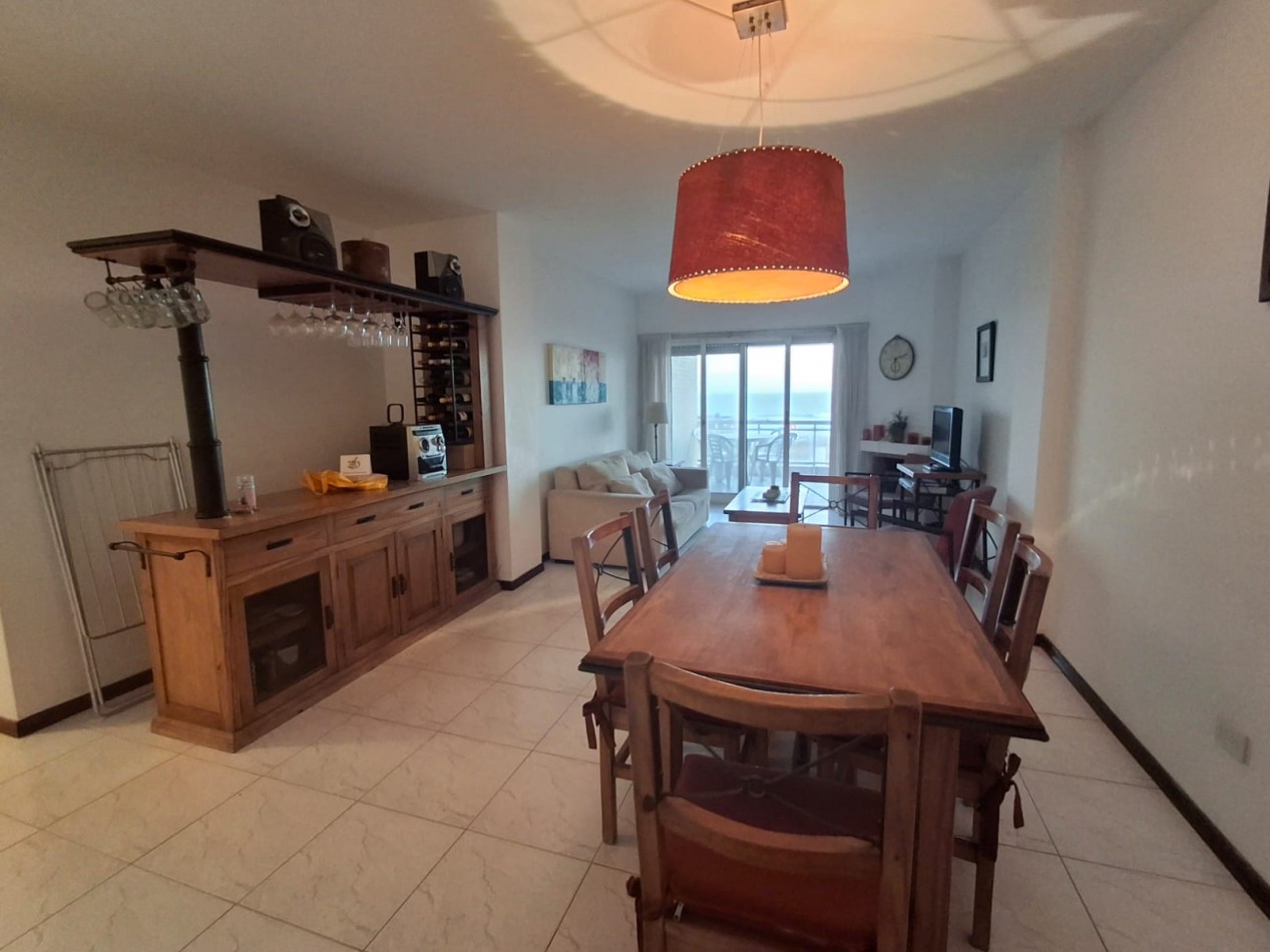 Alquiler Departamento Pinamar zona norte mar frente al mar con pileta