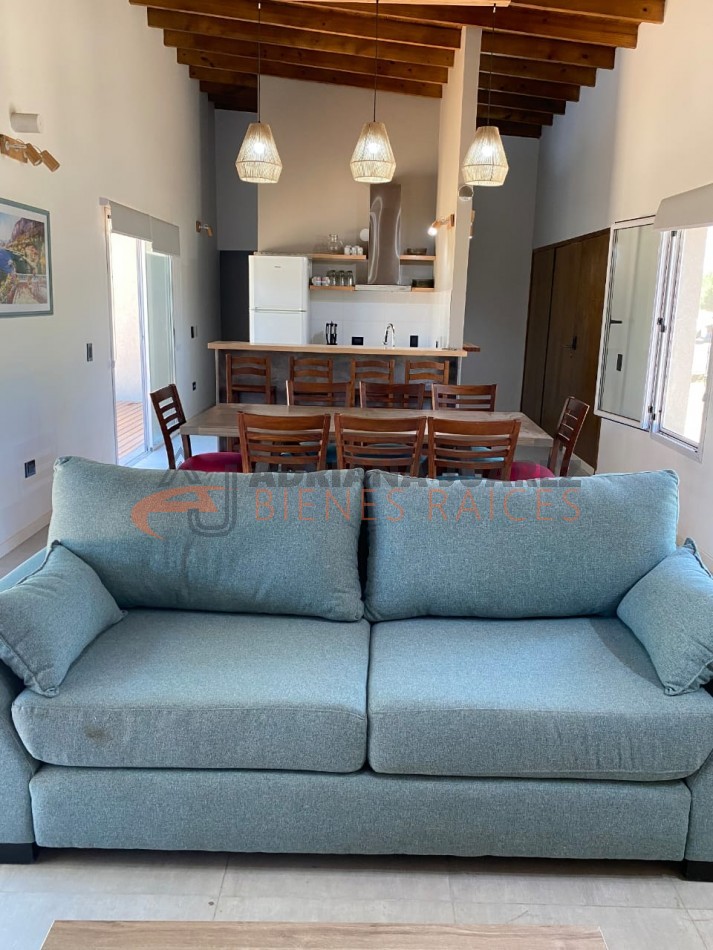 CASA EN VENTA PINAMAR BARRIO NAYADES CALLE ICARO 1000