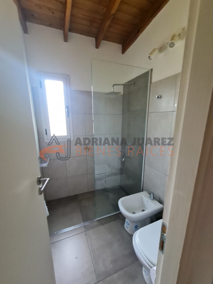 CASA EN VENTA PINAMAR BARRIO NAYADES