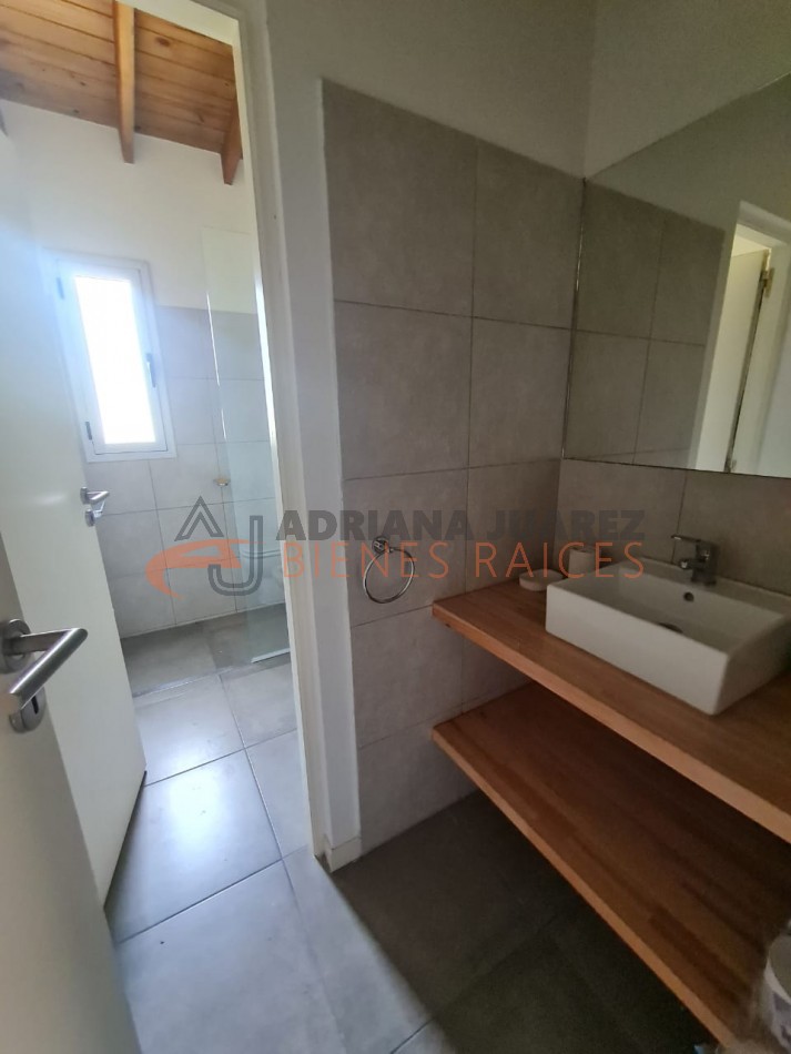 CASA EN VENTA PINAMAR BARRIO NAYADES