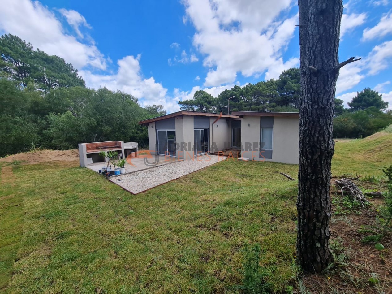 CASA EN VENTA PINAMAR BARRIO NAYADES